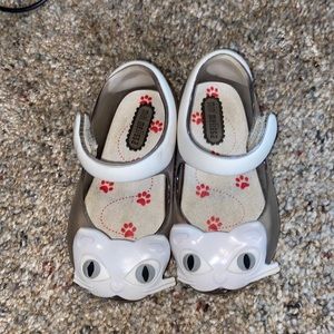 Mini Melissa Cat Shoes Size 2